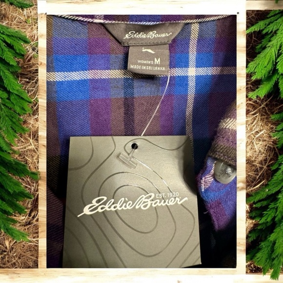 NWT Eddie Bauer Women’s Flannel Plaid Button-Down Shirt - Size Medium. New - Picture 5 of 10
